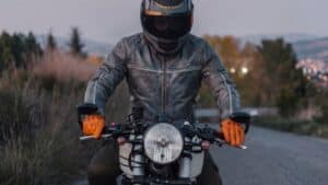 chaqueta de verano invictus dedalo